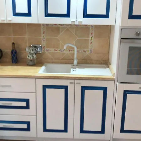 בית הארחה Da Tizy סאן תאודורו